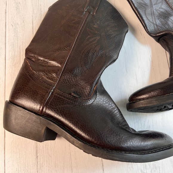 Justin Western Cowboy Boots Men's Size 10D–Dark Brown Grain Leather, Pointed Toe - Picture 3 of 16